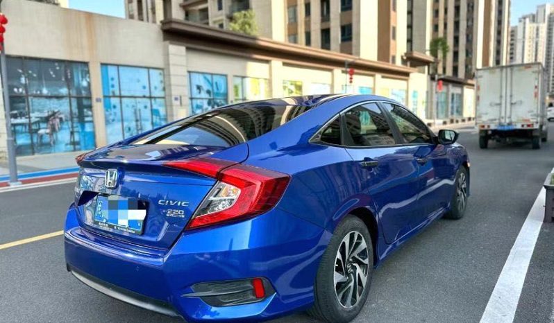 
								Honda Civic 2018 Civic 1.5T CVT 220TURBO Sport Edition full									
